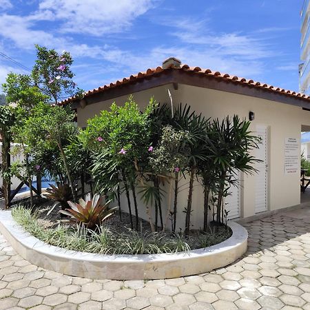 Apto Com Ar-Cond E Piscina A 100 M Praia Da Enseada 乌巴图巴 外观 照片