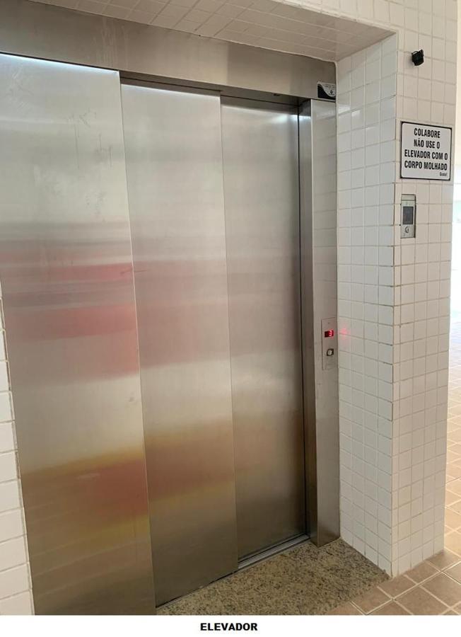 Apto Com Ar-Cond E Piscina A 100 M Praia Da Enseada 乌巴图巴 外观 照片
